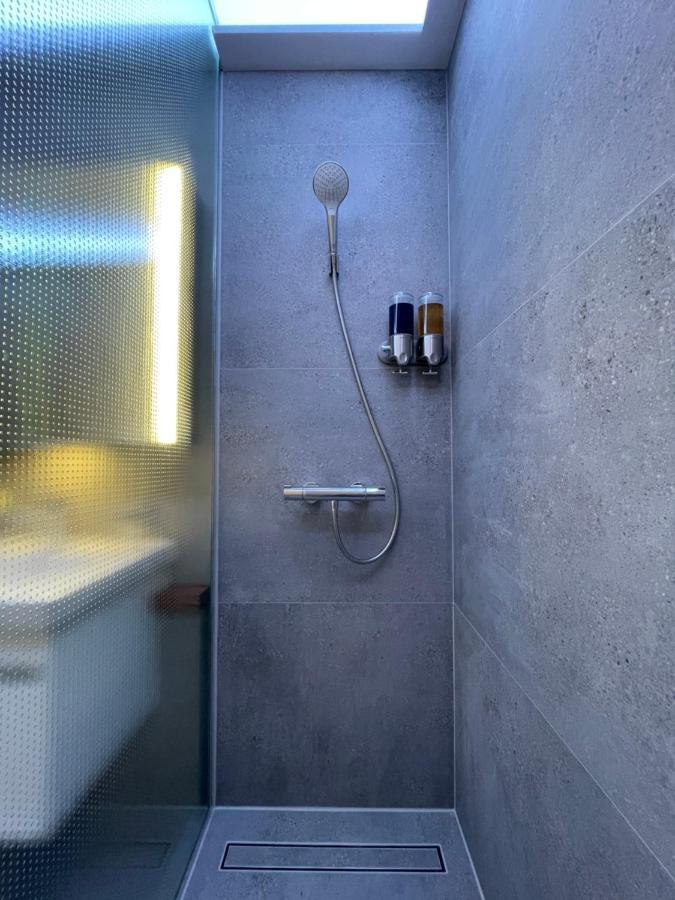 Le Petit Leisure Appartamento Budapest Esterno foto